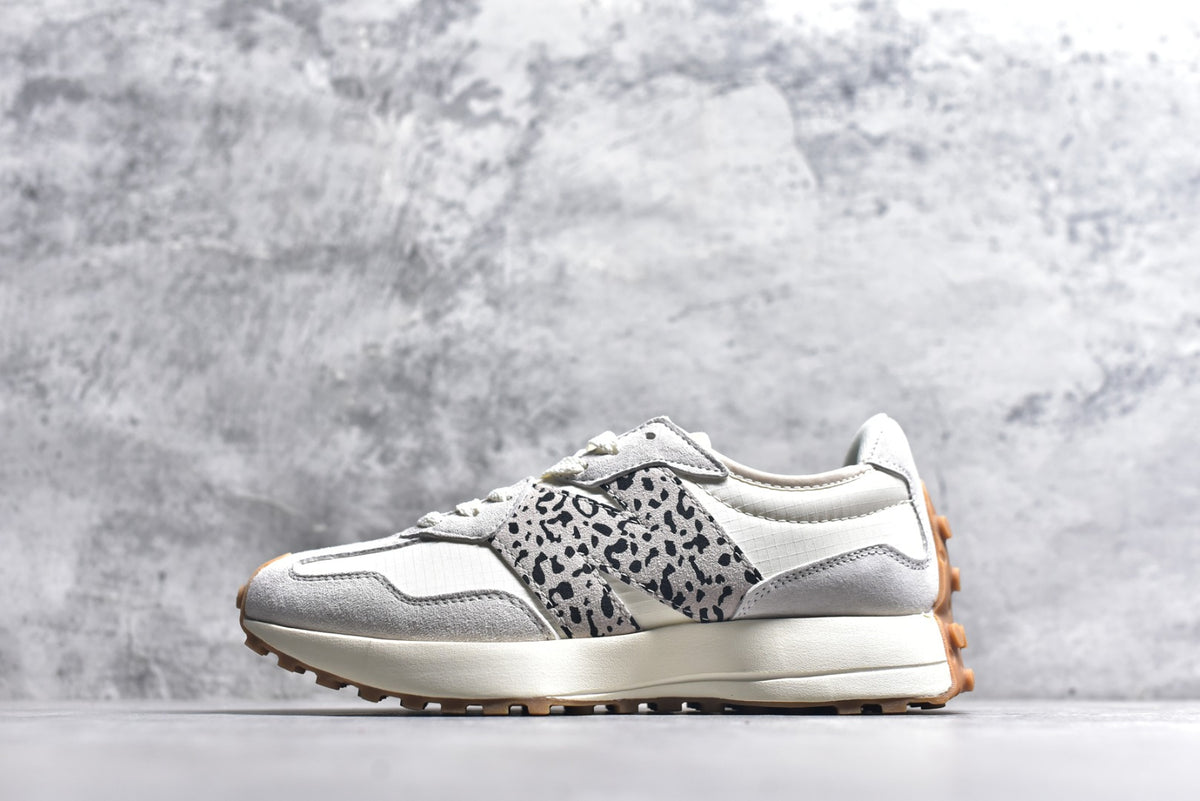 New Balance 327 Retro Casual Running Sneaker | MS327ANA | Unisex