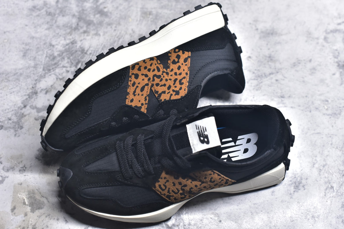 New Balance 327 Retro Casual Running Sneaker | WS327RBL | Unisex