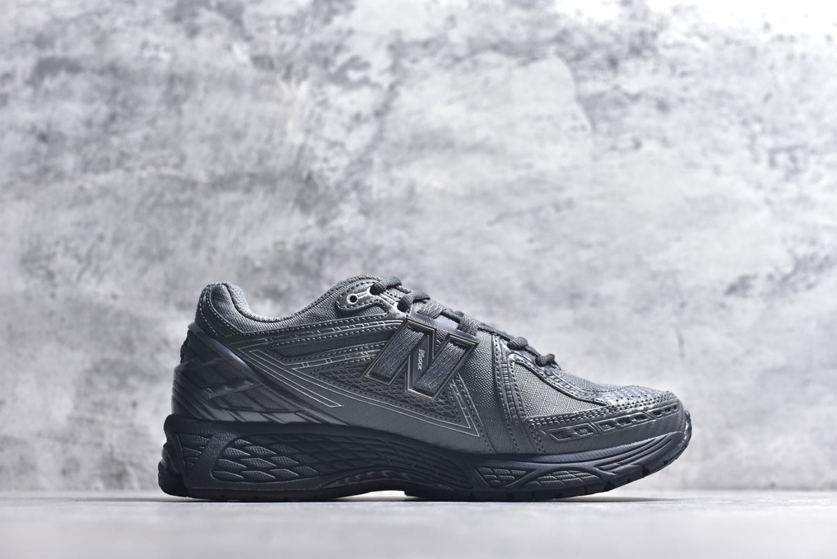 New Balance 1906 Retro Dad Style Casual Running Sneaker | U1906ROF | Unisex