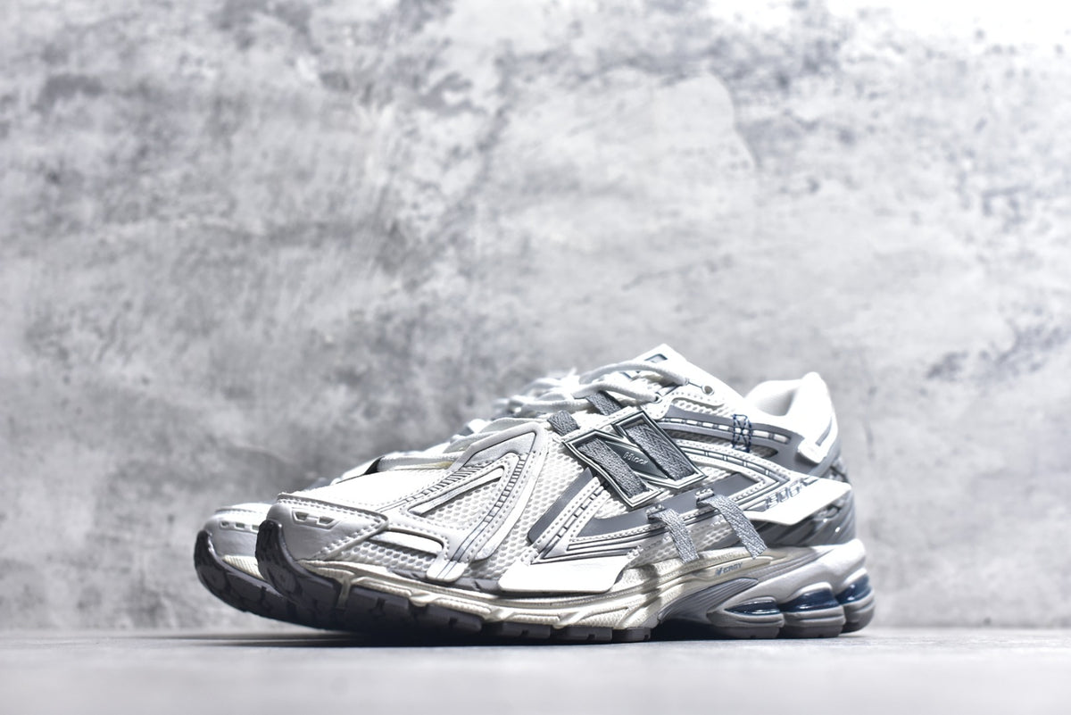 New Balance 1906 Retro Dad Style Casual Running Sneaker | U190643N | Unisex