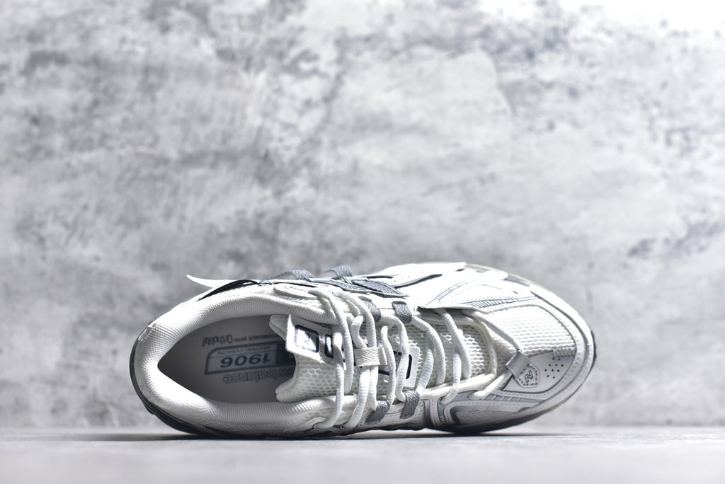 New Balance 1906 Retro Dad Style Casual Running Sneaker | U190643N | Unisex