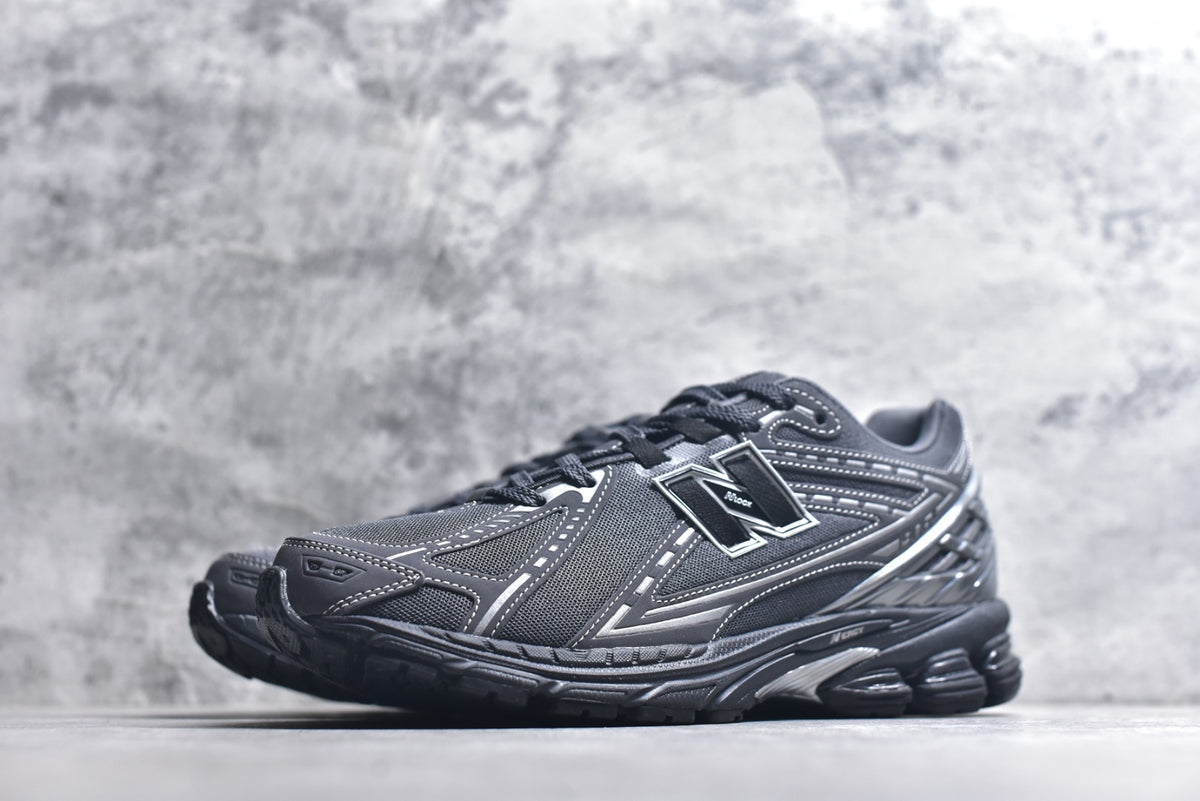 New Balance 1906 Retro Dad Style Casual Running Sneaker | U1906591 | Unisex