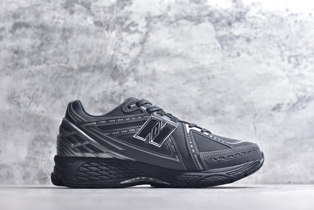New Balance 1906 Retro Dad Style Casual Running Sneaker | U1906591 | Unisex