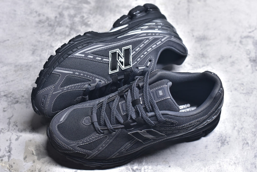 New Balance 1906 Retro Dad Style Casual Running Sneaker | U1906591 | Unisex