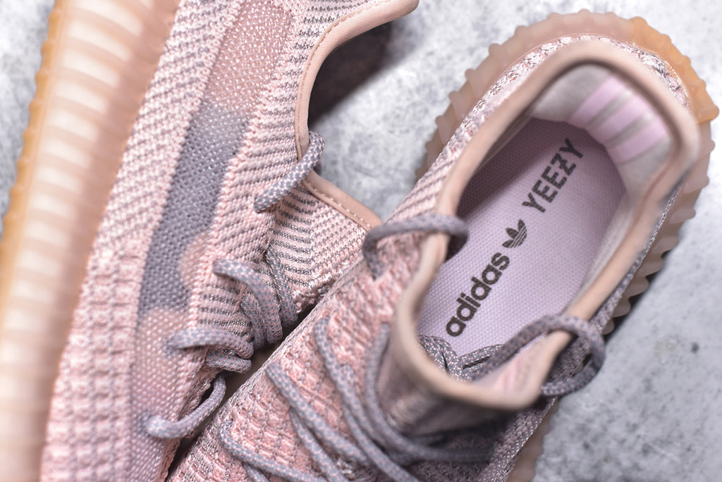 Adidas Yeezy Boost 350 V2 Americas Exclusive | EG7490 | Unisex