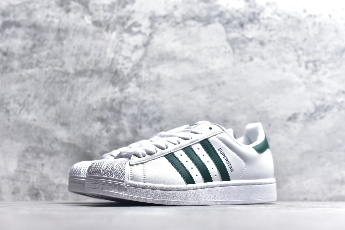 Adidas Originals Superstar Shell-Toe Classic Casual Sneakers