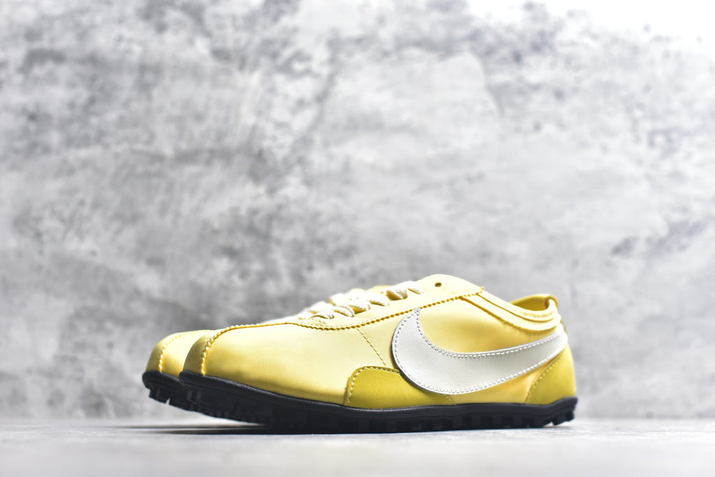 Nike Moon Shoe OG Summit Low-Top Sneakers | IW0955-700