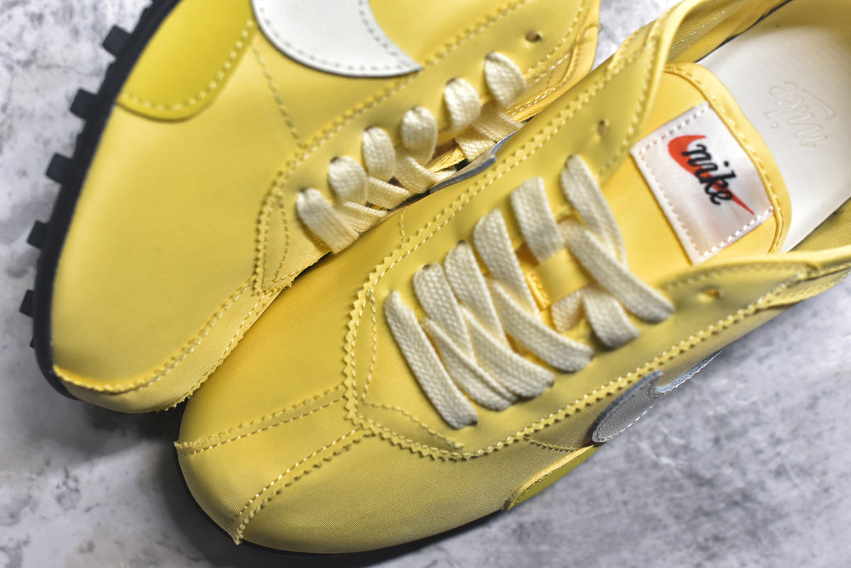 Nike Moon Shoe OG Summit Low-Top Sneakers | IW0955-700