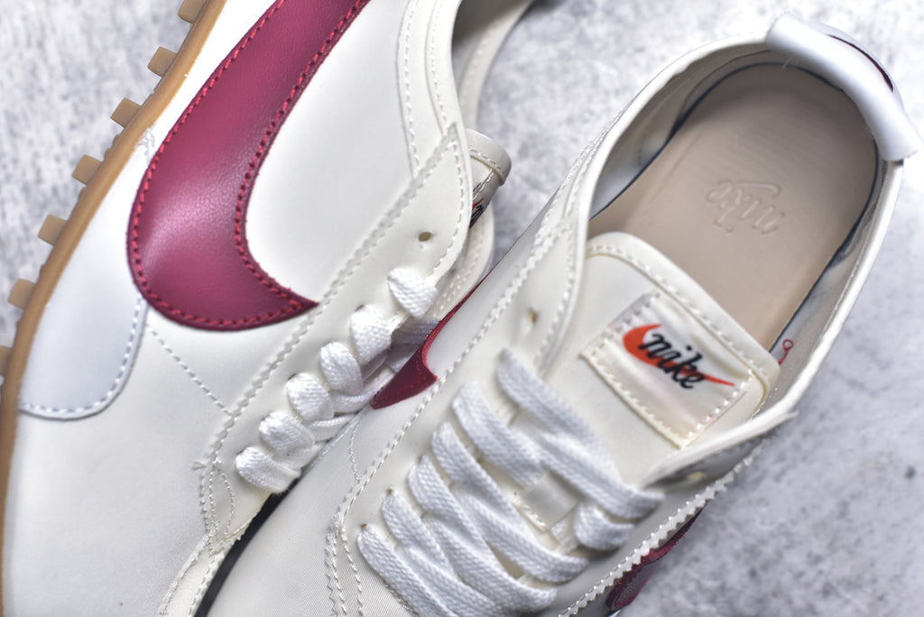 Nike Moon Shoe OG Summit Low-Top Sneakers | II0407-100