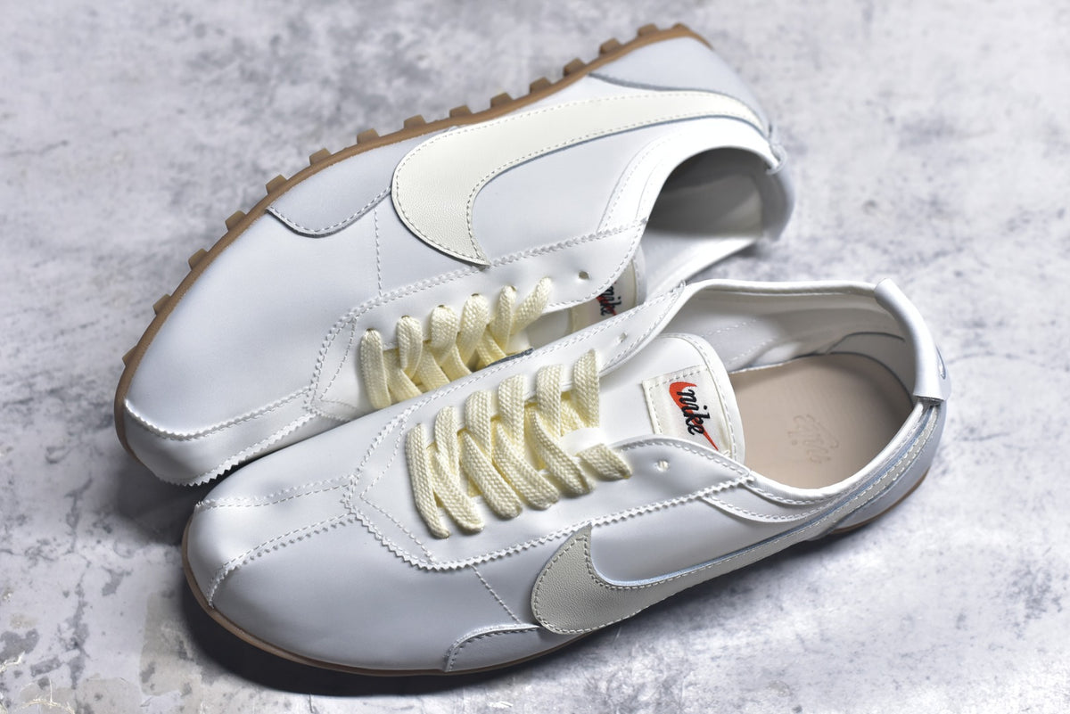 Nike Moon Shoe OG Summit Low-Top Sneakers | IW0955-100