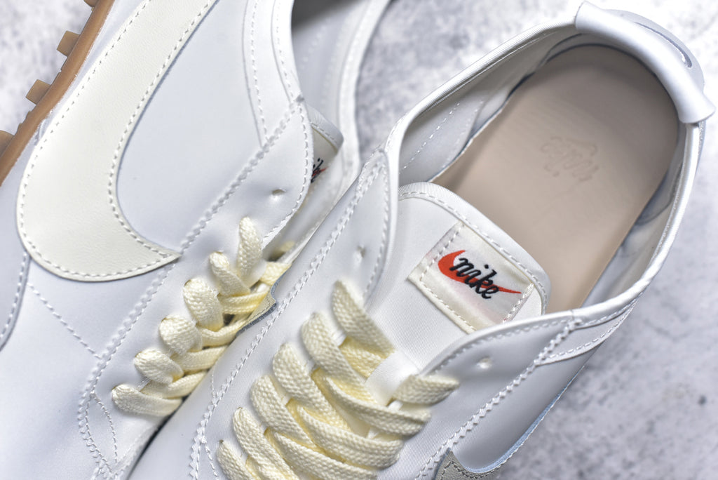 Nike Moon Shoe OG Summit Low-Top Sneakers | IW0955-100