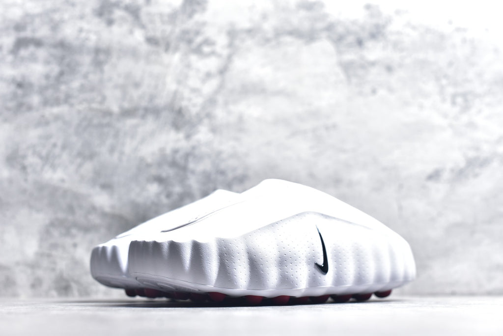 Nike Mind 001 Closed-Toe Comfort Slippers | HQ4307-101 White