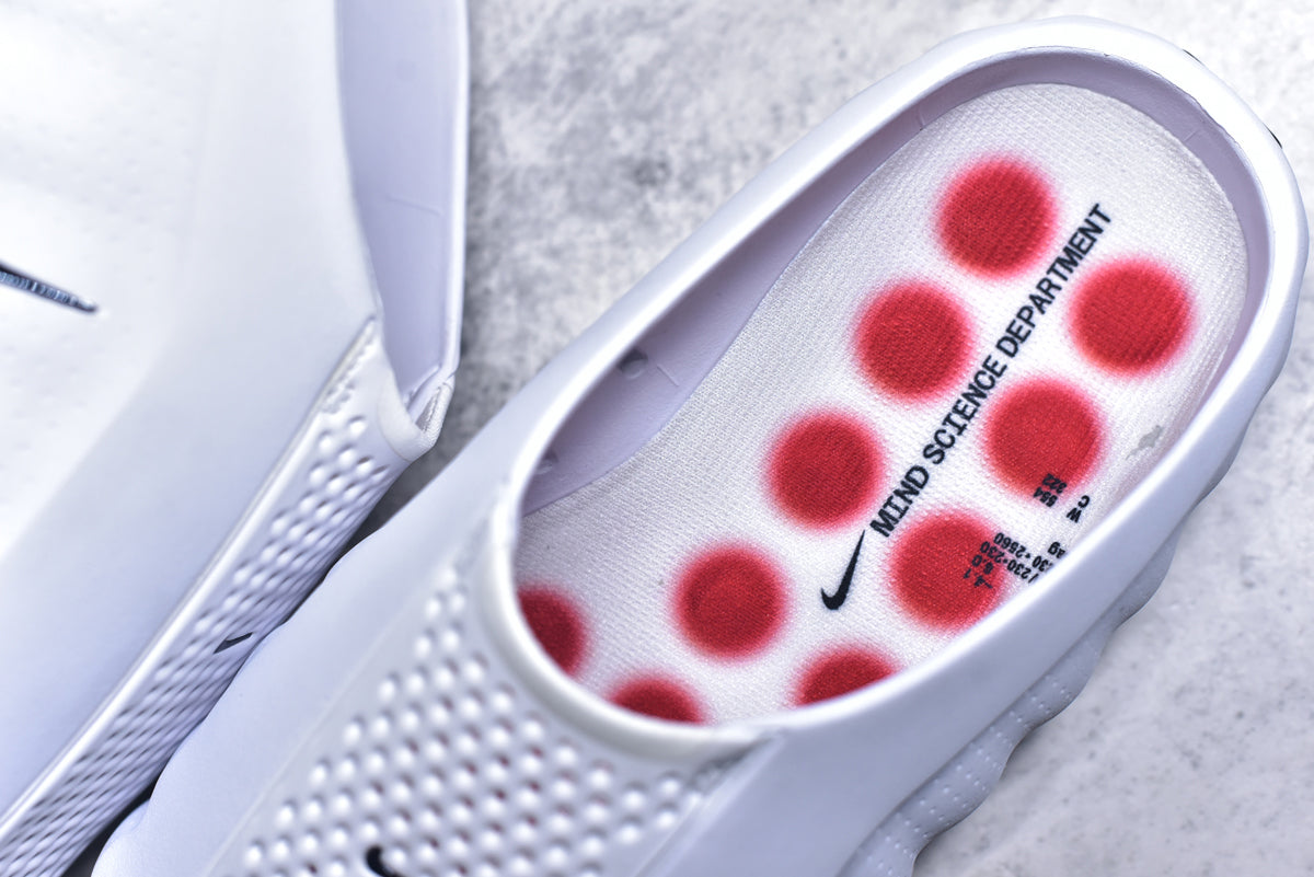 Nike Mind 001 Closed-Toe Comfort Slippers | HQ4307-101 White