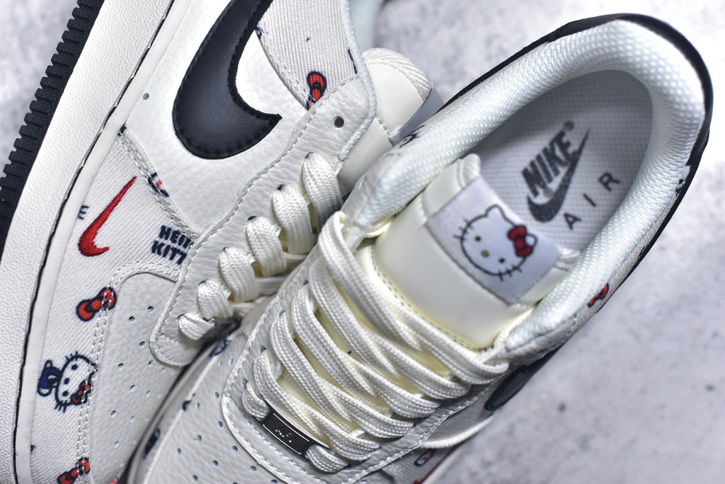Hello Kitty × Nike Air Force 1 '07 Low Top Sneakers | NH0601-607
