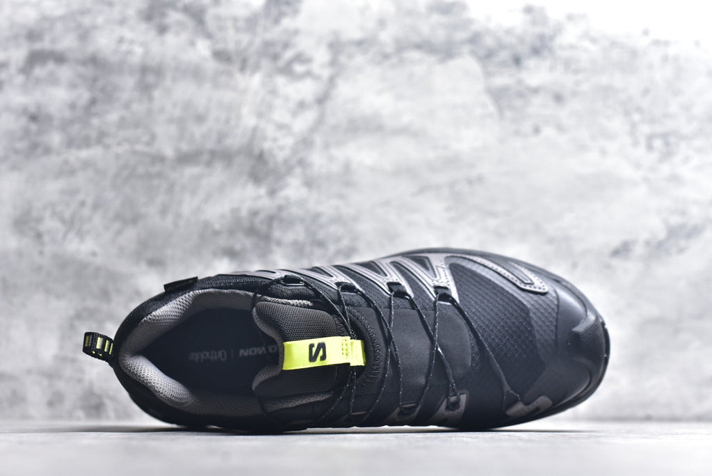 Salomon XA Pro 3D V9 GTX — Waterproof Low-Top Outdoor Functional Shoe | Black | Unisex | 479873