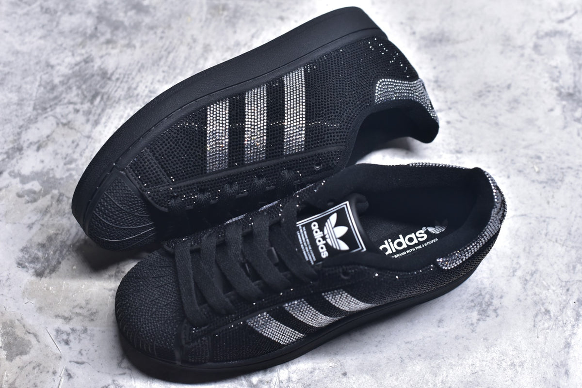 Adidas Originals Superstar 2 — Shell Toe Classic Low-Top Sneaker | Black & Silver | Unisex | IH4200