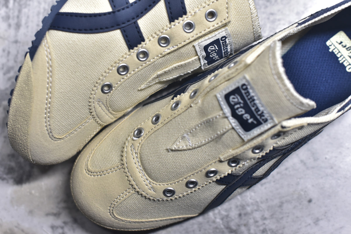 Onitsuka Tiger Mexico 66 Slip-On Unisex Canvas Sneaker | TH342N-0250
