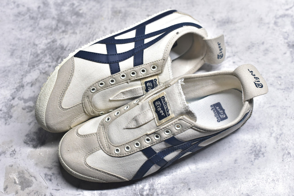 Onitsuka Tiger Mexico 66 Slip-On Unisex Canvas Sneaker | 1183A360-205