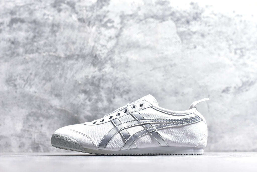 Onitsuka Tiger Mexico 66 Slip-On Unisex Canvas Sneaker | 1183A962-101