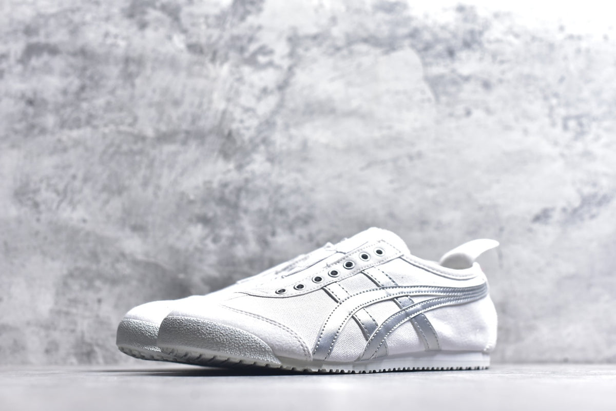 Onitsuka Tiger Mexico 66 Slip-On Unisex Canvas Sneaker | 1183A962-101
