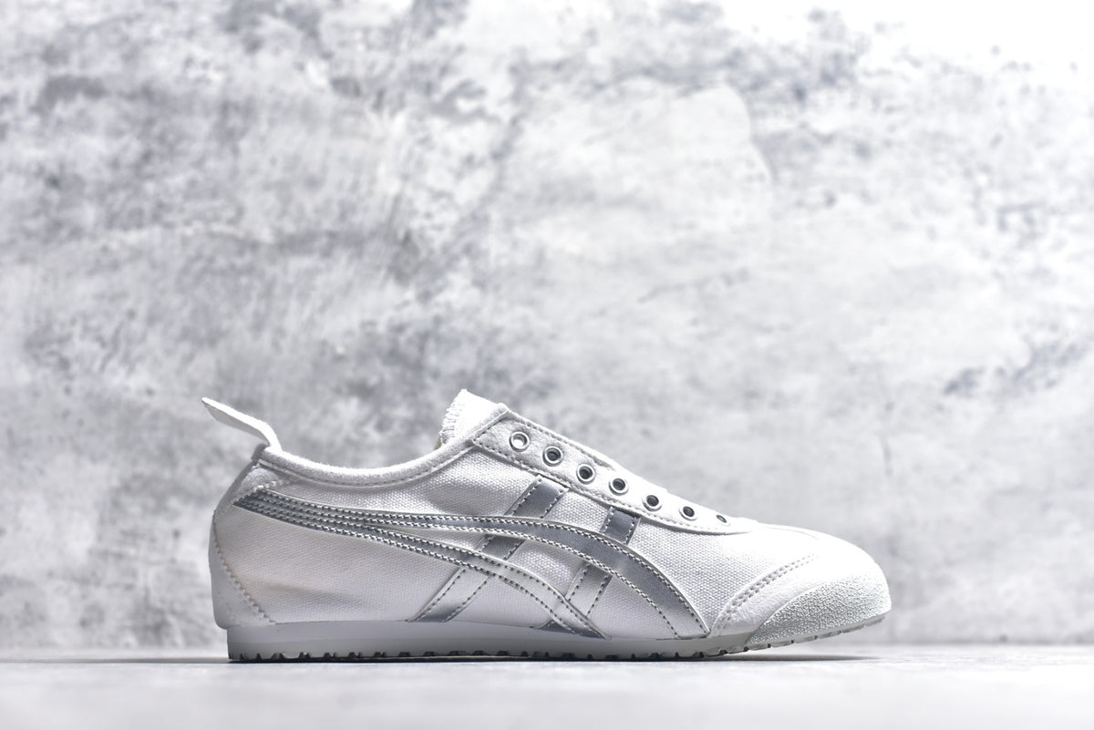 Onitsuka Tiger Mexico 66 Slip-On Unisex Canvas Sneaker | 1183A962-101
