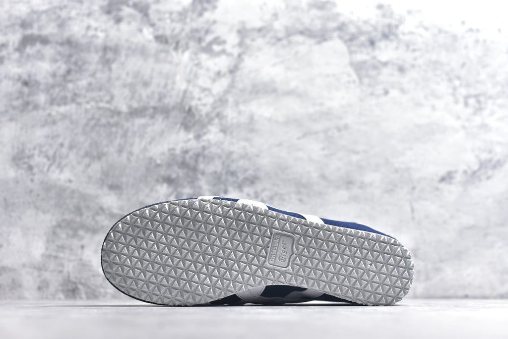 Onitsuka Tiger Mexico 66 Slip-On Unisex Canvas Sneaker | D3K0N-5099