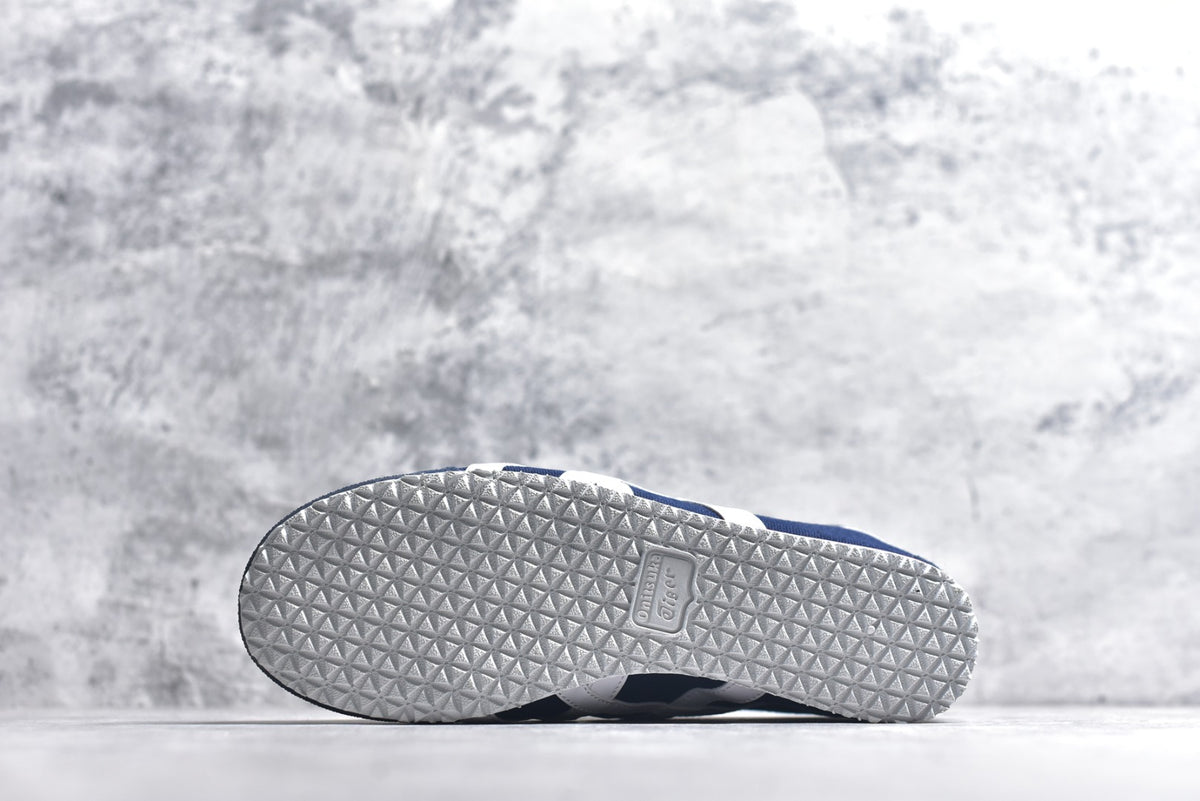 Onitsuka Tiger Mexico 66 Slip-On Unisex Canvas Sneaker | D3K0N-5099