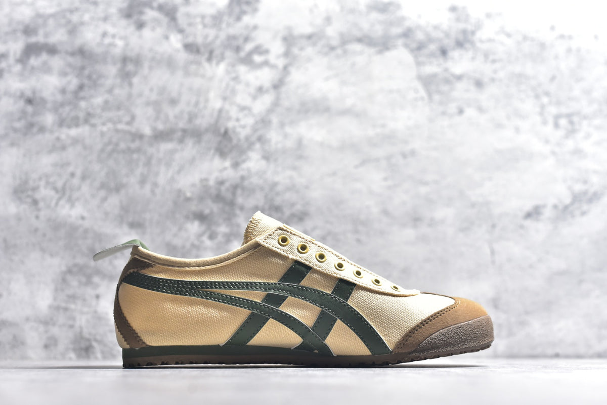 Onitsuka Tiger Mexico 66 Slip-On Unisex Canvas Sneaker | 1183A872-252