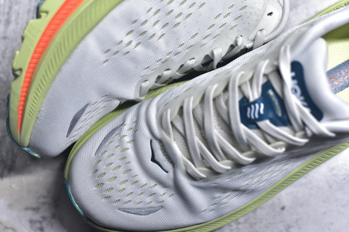 HOKA Kawana Men's Running Shoe | 1123163-BDBB