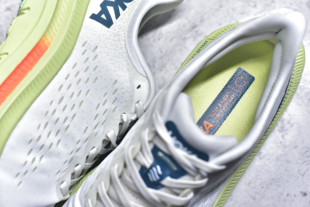 HOKA Kawana Men's Running Shoe | 1123163-BDBB