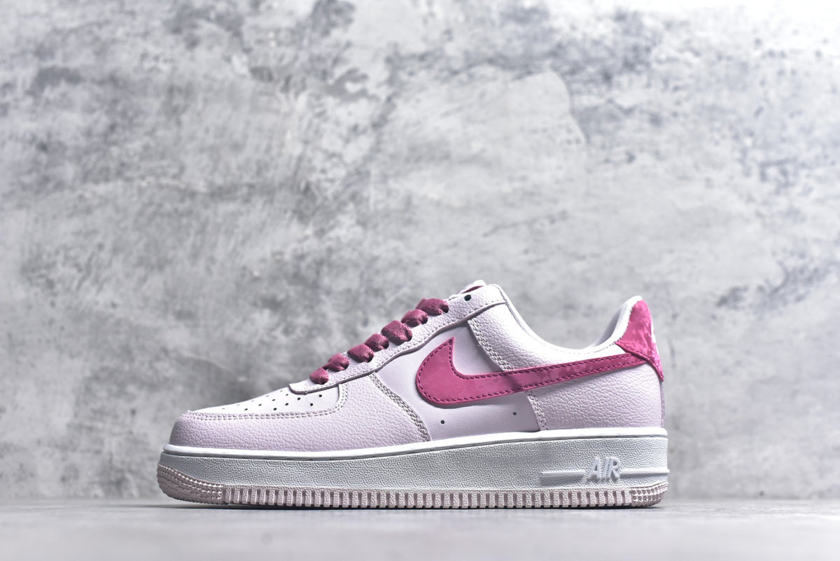 Nike Air Force 1 '07 Low Unisex Sneaker | IQ8755-600
