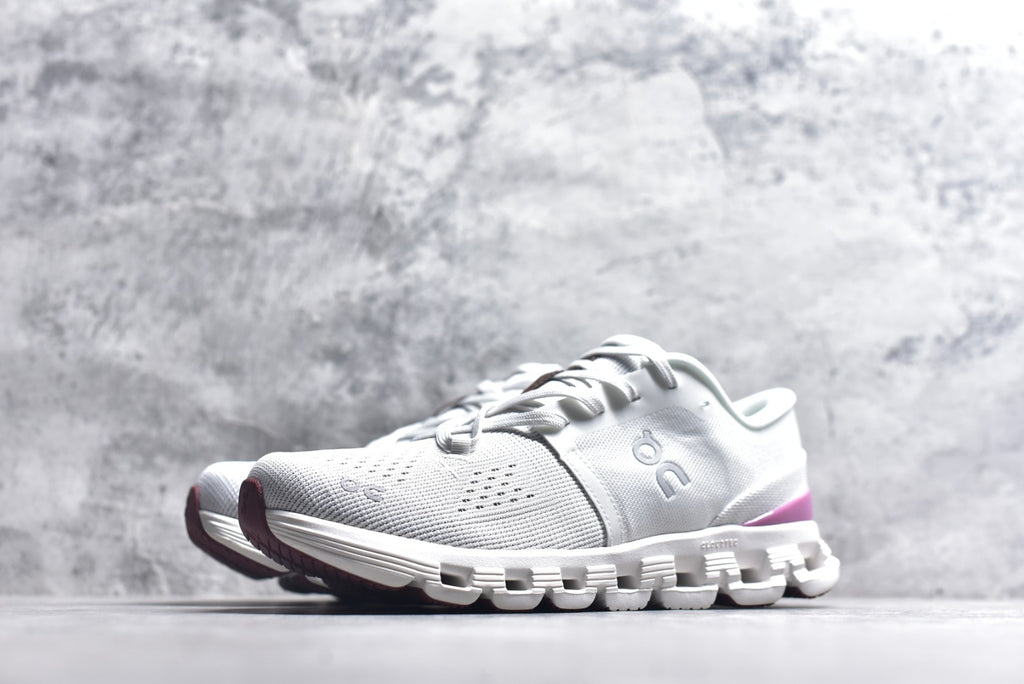 On Cloud X 4 | All-Day Comfort Training Running Shoe | Non-Slip & Breathable | Low-Top Trail Runner