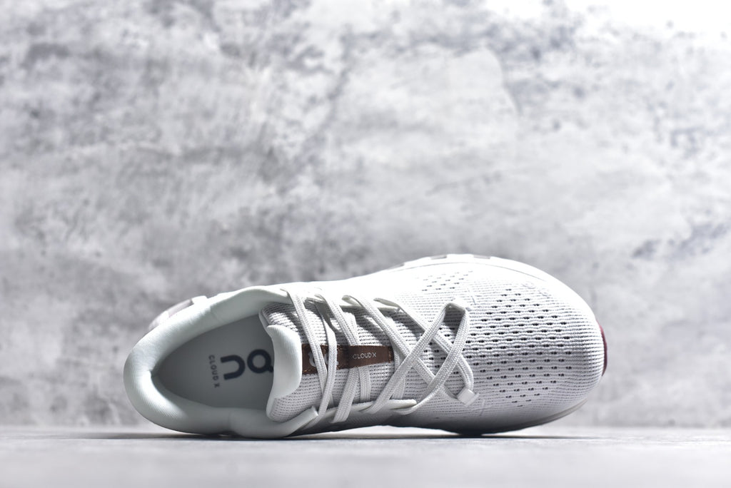 On Cloud X 4 | All-Day Comfort Training Running Shoe | Non-Slip & Breathable | Low-Top Trail Runner