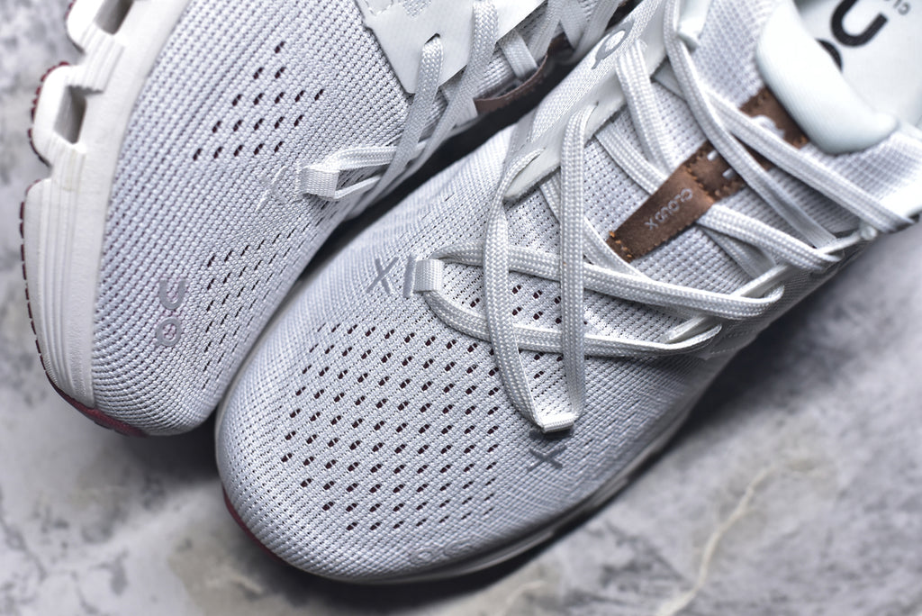 On Cloud X 4 | All-Day Comfort Training Running Shoe | Non-Slip & Breathable | Low-Top Trail Runner