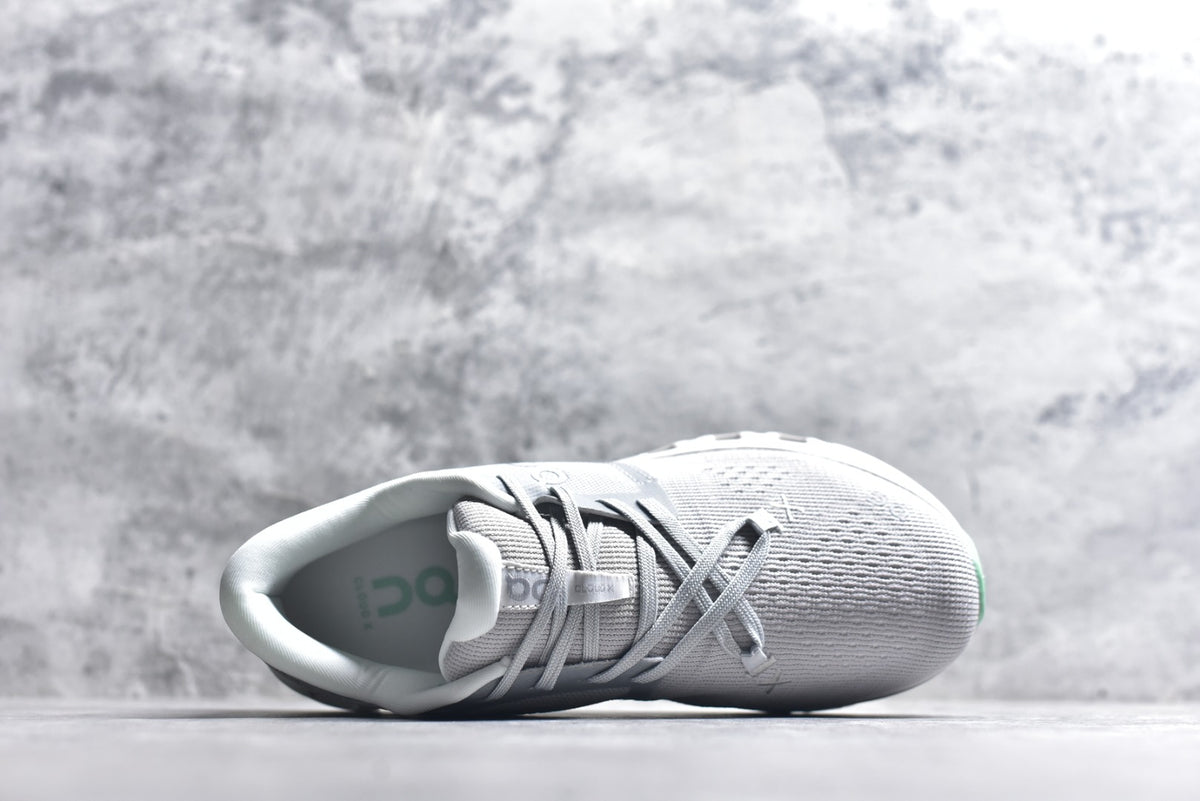 On Cloud X 4 | All-Day Comfort Training Running Shoe | Non-Slip & Breathable | Low-Top Trail Runner