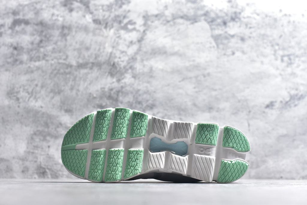On Cloud X 4 | All-Day Comfort Training Running Shoe | Non-Slip & Breathable | Low-Top Trail Runner