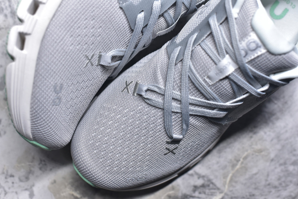 On Cloud X 4 | All-Day Comfort Training Running Shoe | Non-Slip & Breathable | Low-Top Trail Runner