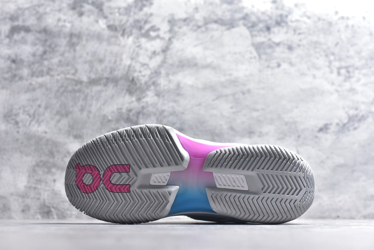 On The Roger Pro | Low-Top Tennis Shoe | Durable All-Court Performance | Female & Male Fits