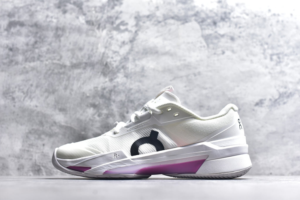On The Roger Pro | Low-Top Tennis Shoe | Durable All-Court Performance | Female & Male Fits