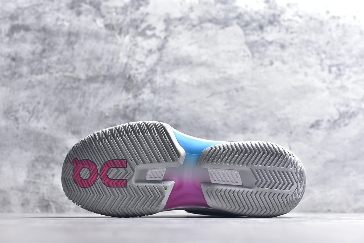 On The Roger Pro | Low-Top Tennis Shoe | Durable All-Court Performance | Female & Male Fits
