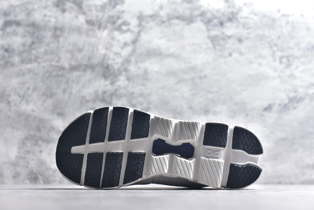 On Cloud X 4 | Low-Top Running Shoe | Comfortable & Versatile | Female & Male Fits