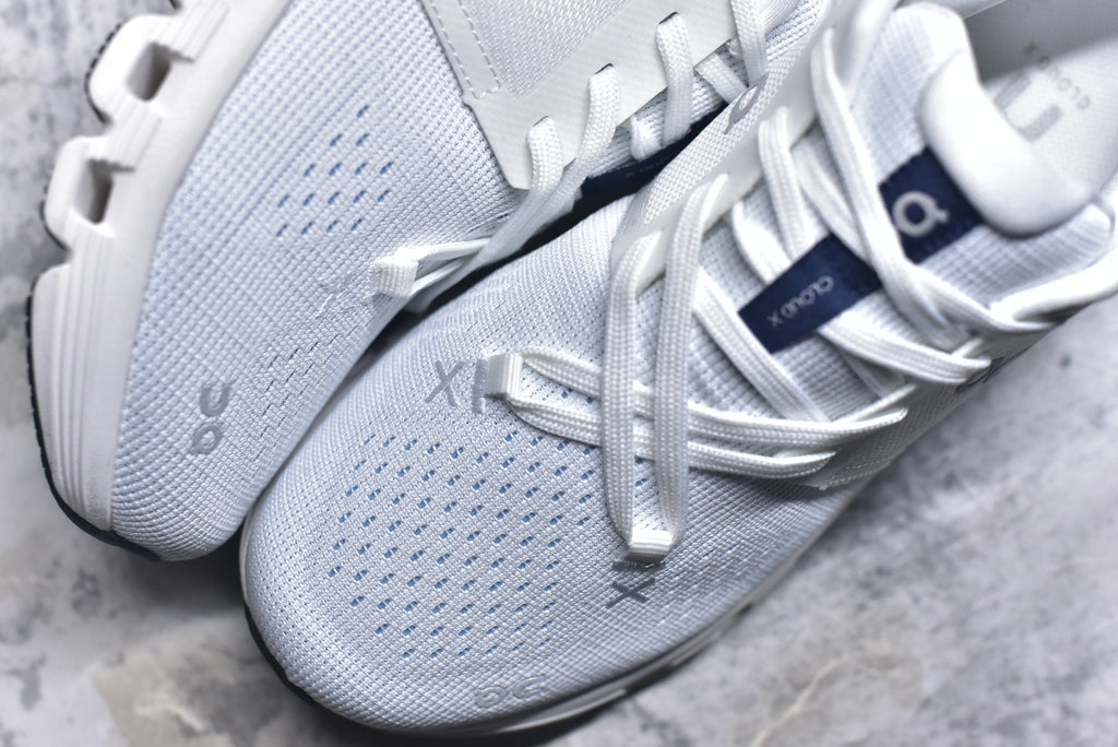 On Cloud X 4 | Low-Top Running Shoe | Comfortable & Versatile | Female & Male Fits