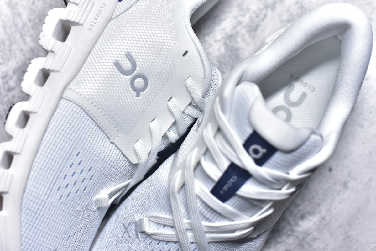 On Cloud X 4 | Low-Top Running Shoe | Comfortable & Versatile | Female & Male Fits