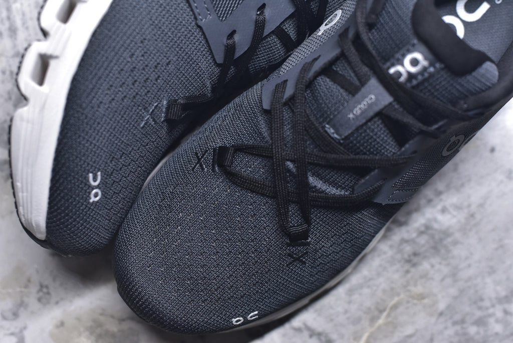 On Cloud X 4 | Low-Top Running Shoe | Comfortable & Versatile | Female & Male Fits