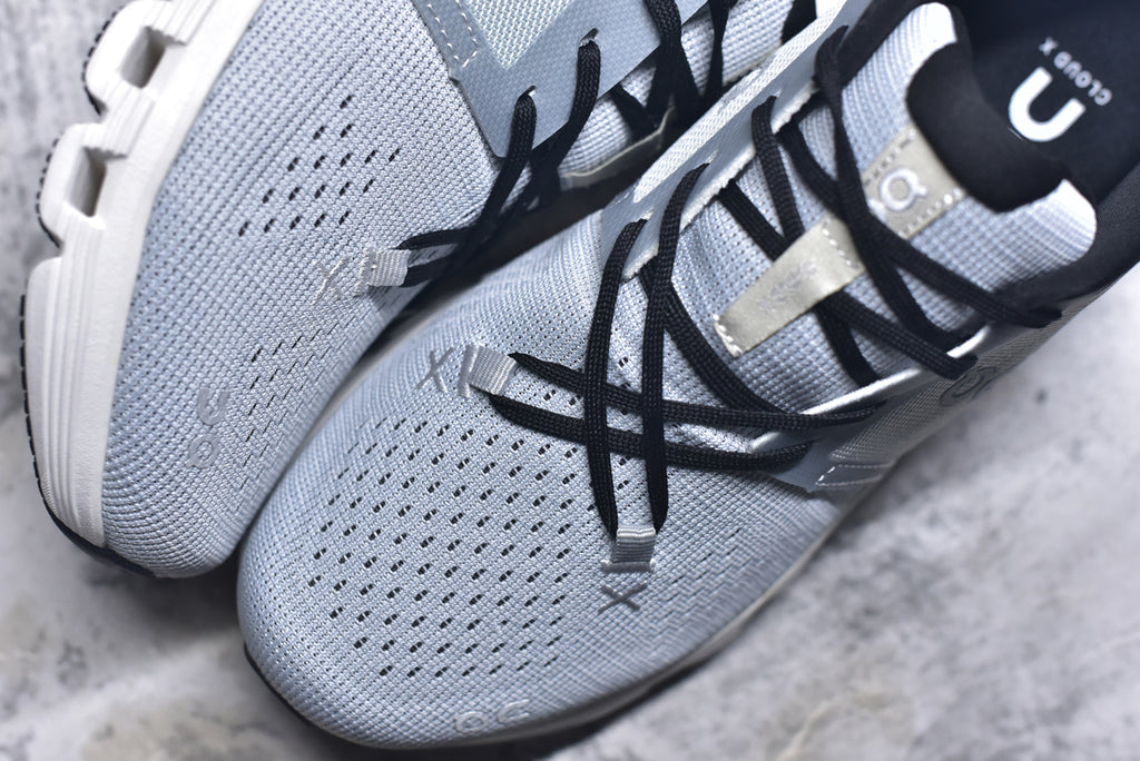 On Cloud X 4 | Low-Top Running Shoe | Comfortable & Versatile | Female & Male Fits