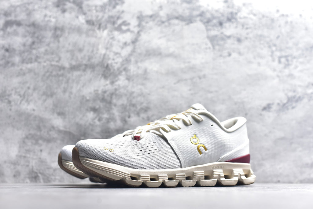 On Cloud X 4 | Low-Top Running Shoe | Comfortable & Versatile | Female & Male Fits