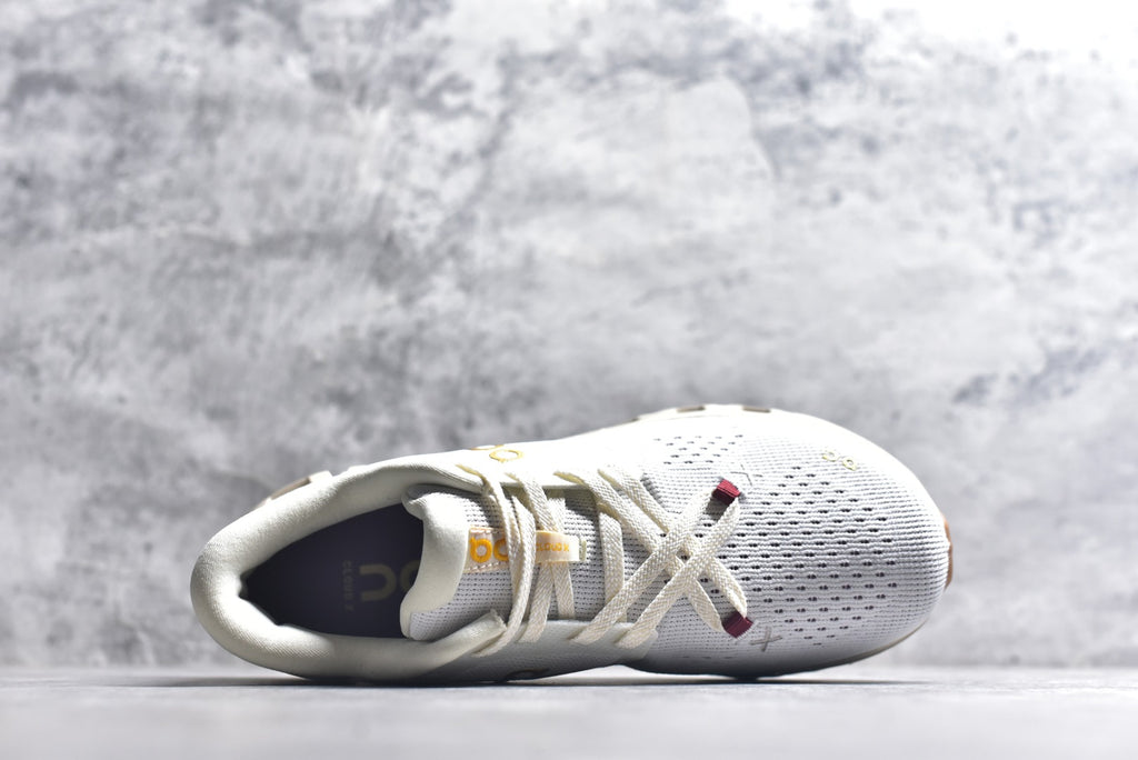 On Cloud X 4 | Low-Top Running Shoe | Comfortable & Versatile | Female & Male Fits