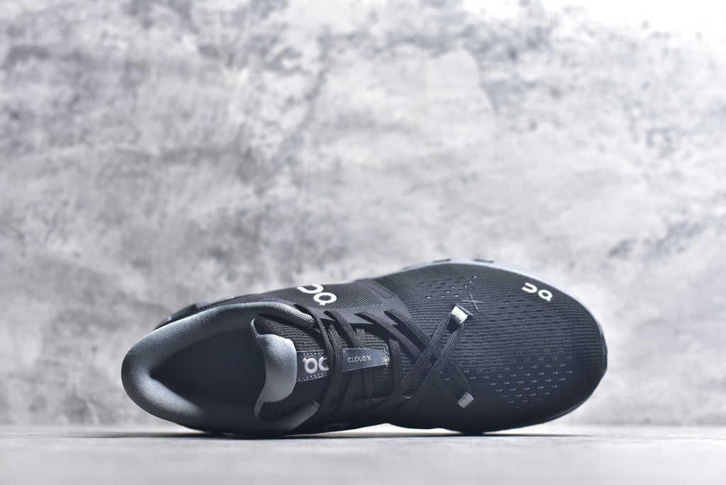 On Cloud X 4 | Low-Top Running Shoe | Comfortable & Versatile | Female & Male Fits
