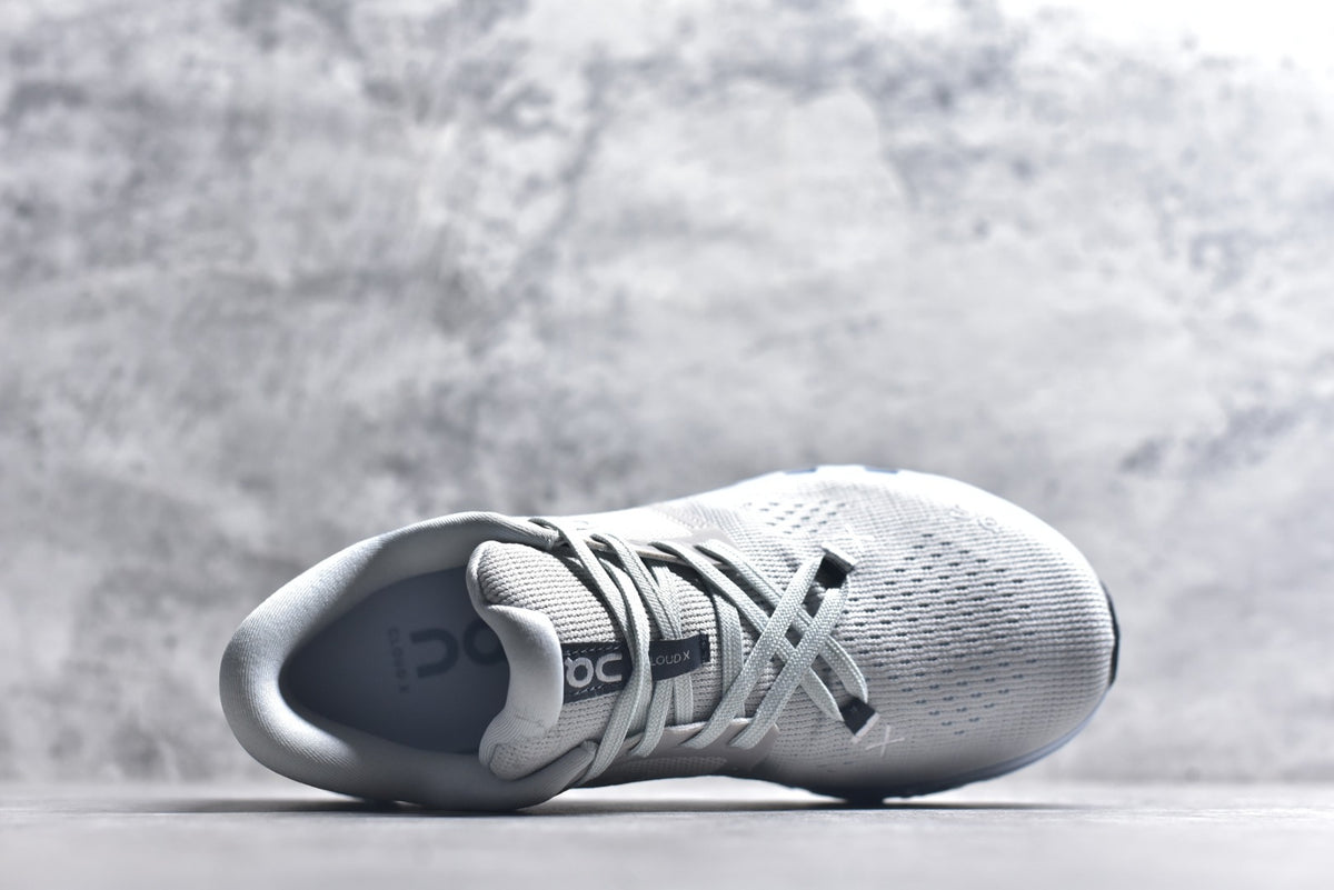 On Cloud X 4 | Low-Top Running Shoe | Comfortable & Versatile | Female & Male Fits