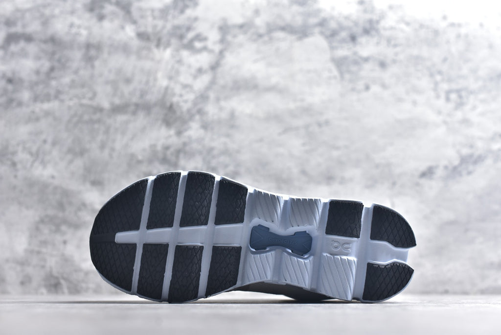 On Cloud X 4 | Low-Top Running Shoe | Comfortable & Versatile | Female & Male Fits